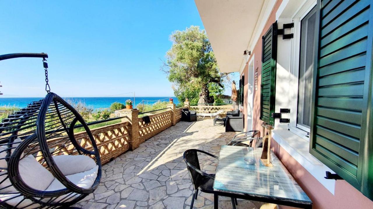 Tonias Houses - Thea House And Vrachos Attic Appartment اليكاناس المظهر الخارجي الصورة