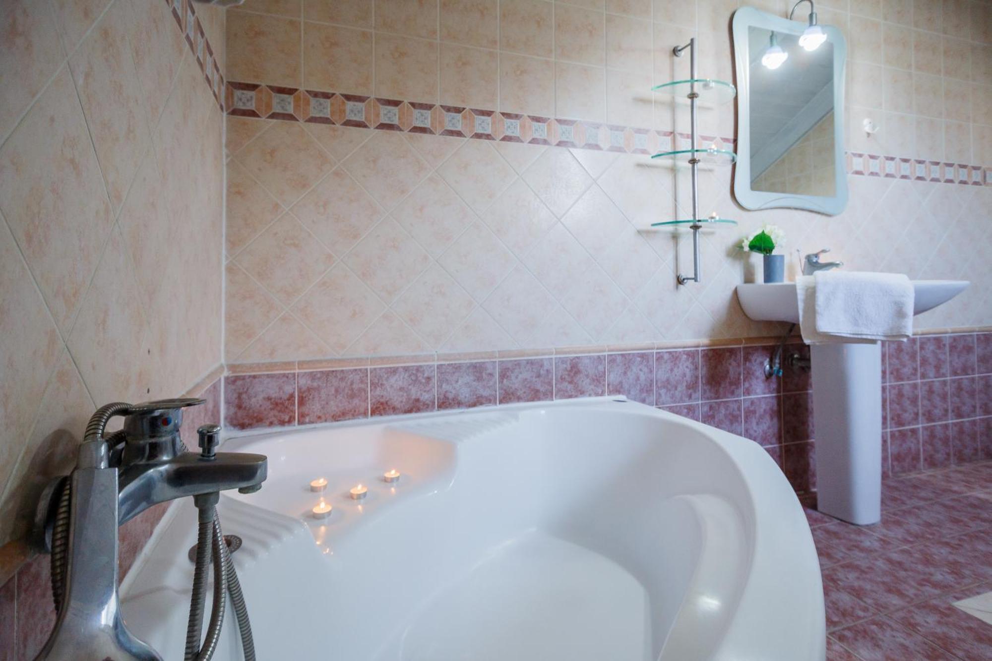 Tonias Houses - Thea House And Vrachos Attic Appartment اليكاناس المظهر الخارجي الصورة