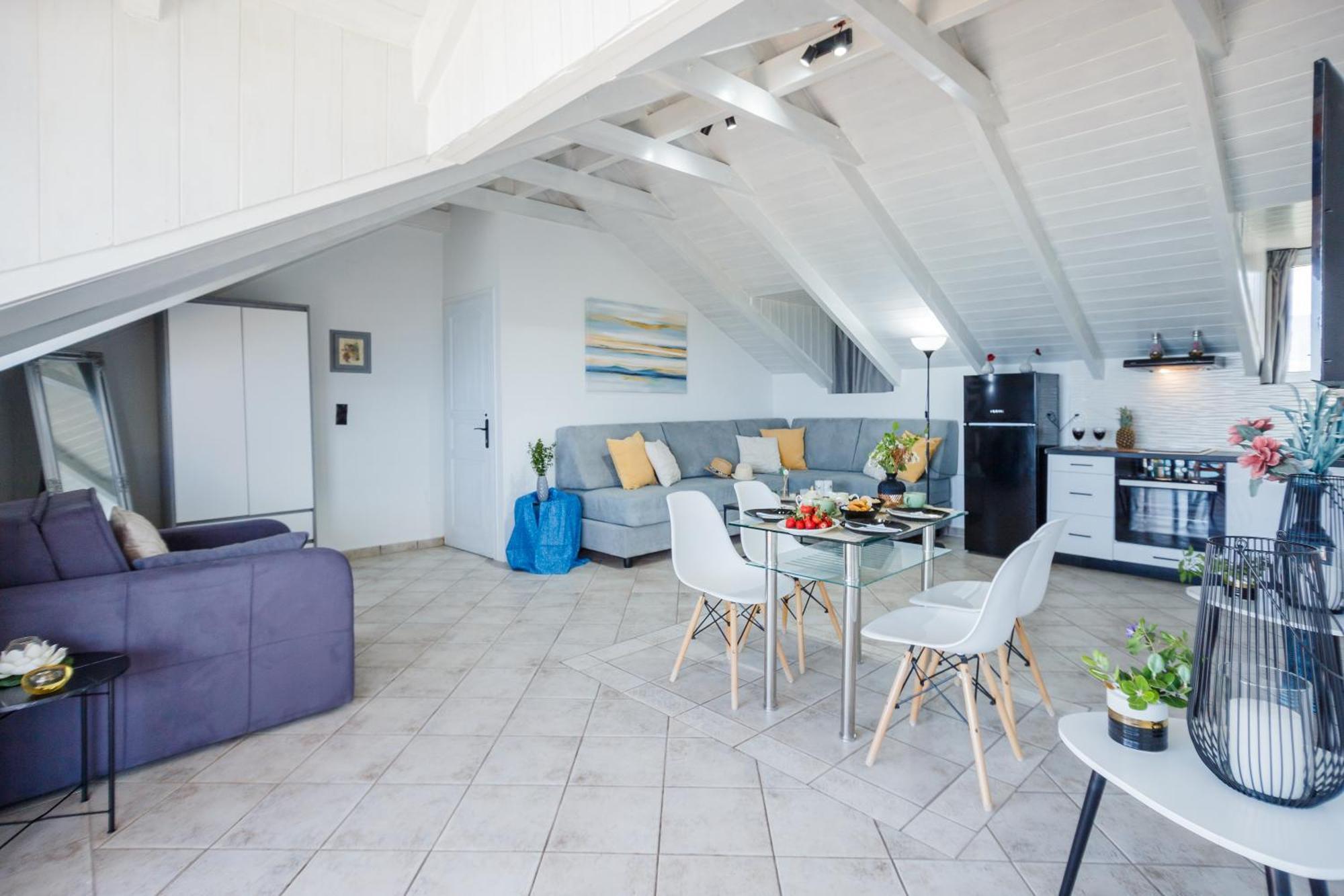 Tonias Houses - Thea House And Vrachos Attic Appartment اليكاناس المظهر الخارجي الصورة